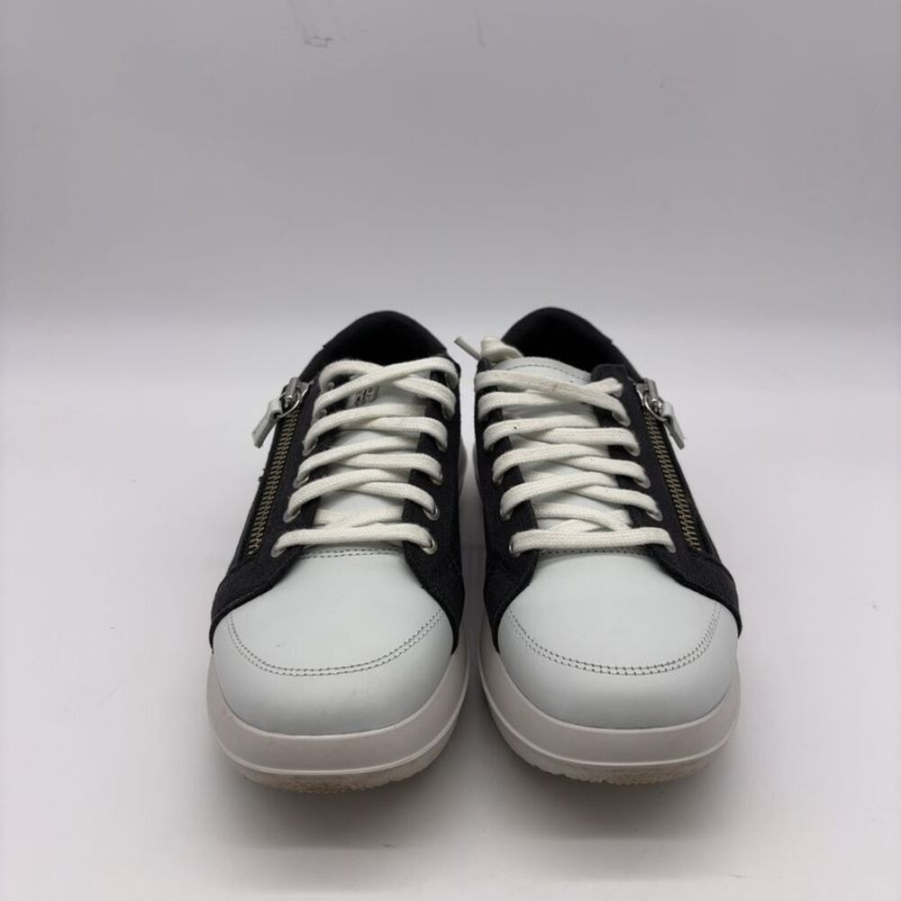 kyban Swiss Black Sneakers with Zipper